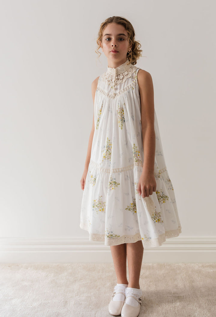 1196C-Doily Applique Voile Sleeveless Dress-Spring Meadow Print