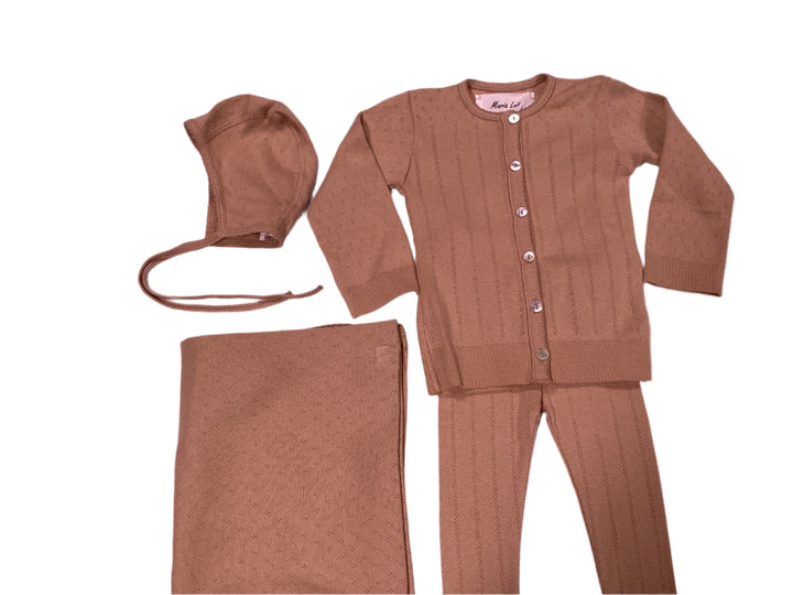 Layette sale 4pc set #121