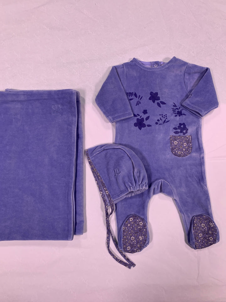 Layette sale 3pc set #100