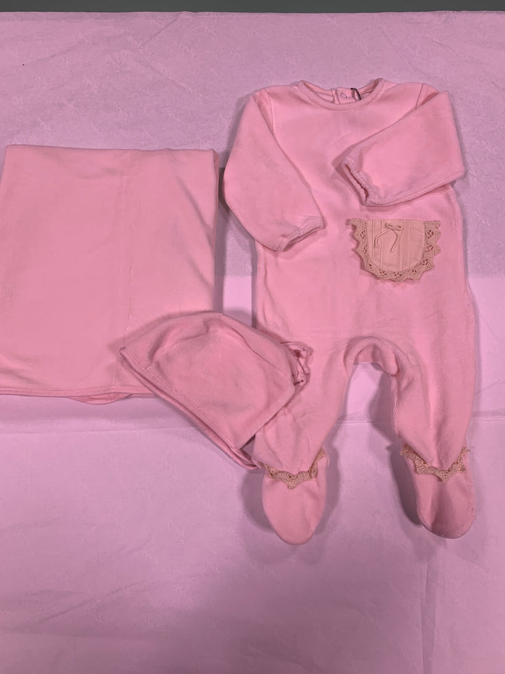 Layette sale 3pc set #97