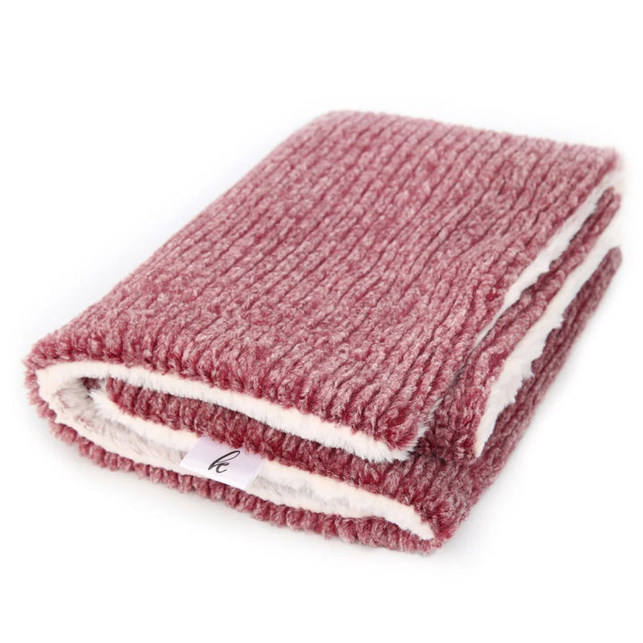 Kidu Weave Merlot blanket